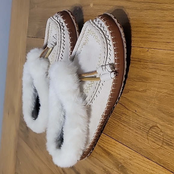 Lands' End Shoes Lands End Womens 95 Suede And Faux Fur Gold